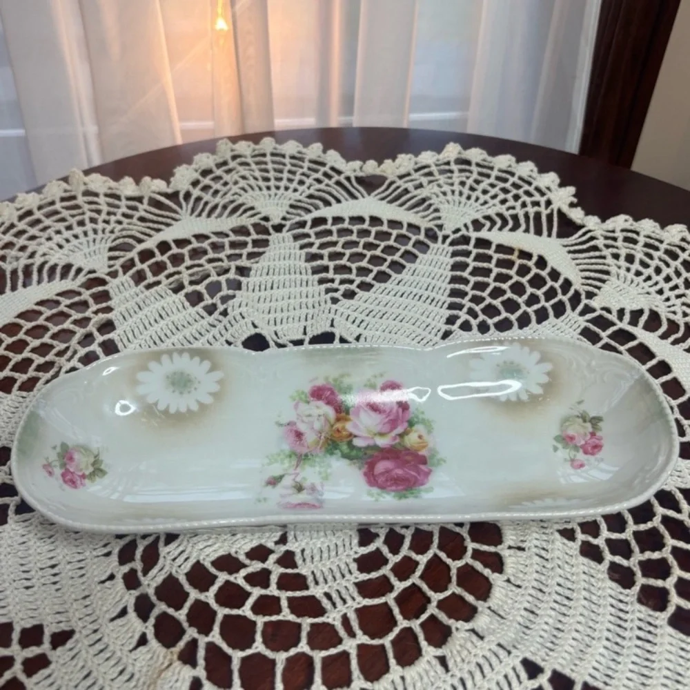 Vintage romantic floral